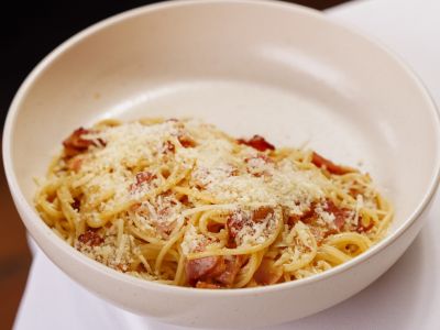 Carbonara spagetti (Spaghetti alla Carbonara)